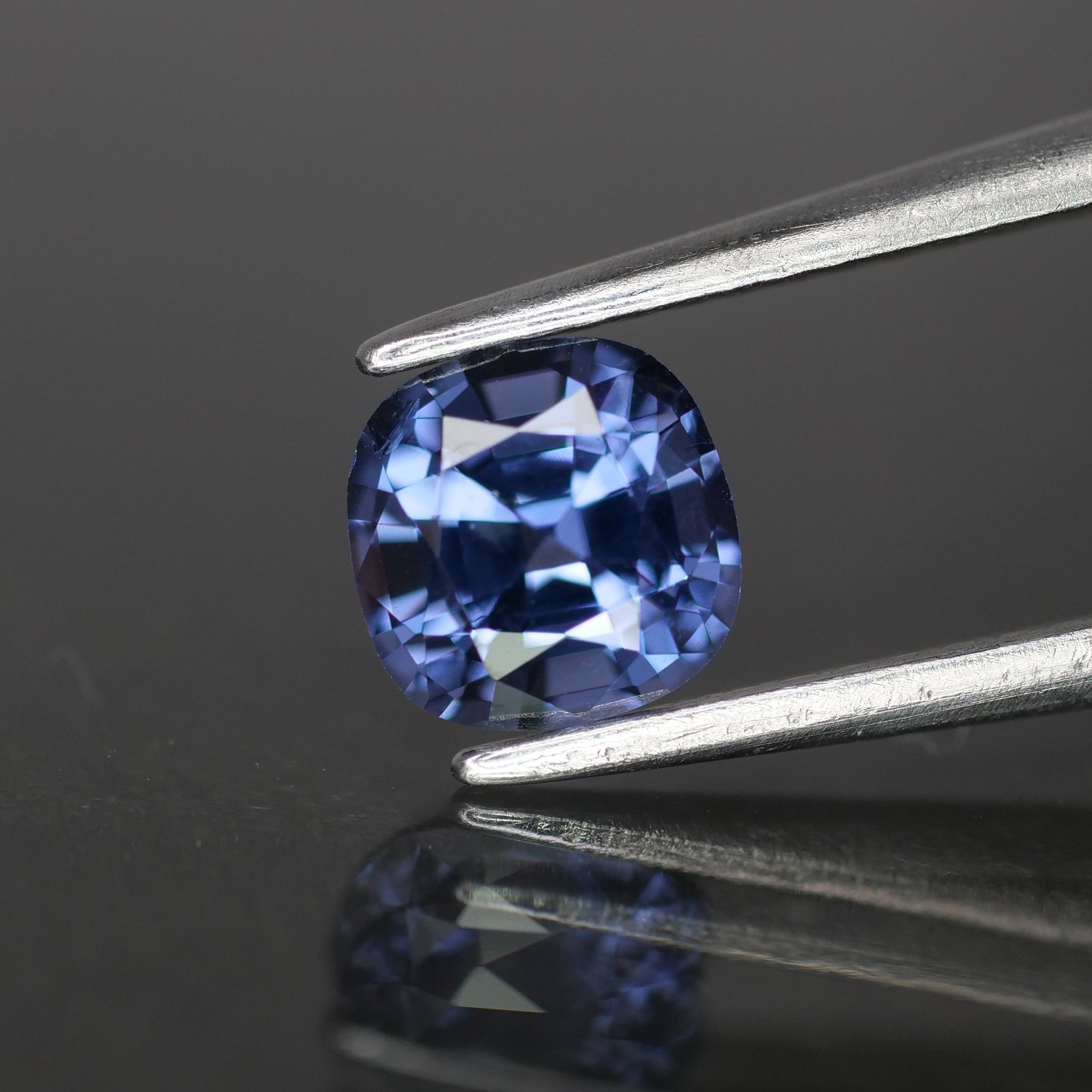 Blue Spinel | natural, cushion cut *5.5x5.5mm, VS, 0.98ct - Eden Garden Jewelry™