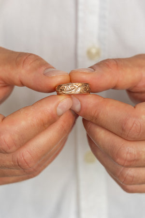 READY TO SHIP: Celtic wedding band in 14K rose gold, RING SIZE 9.5 US - Eden Garden Jewelry™