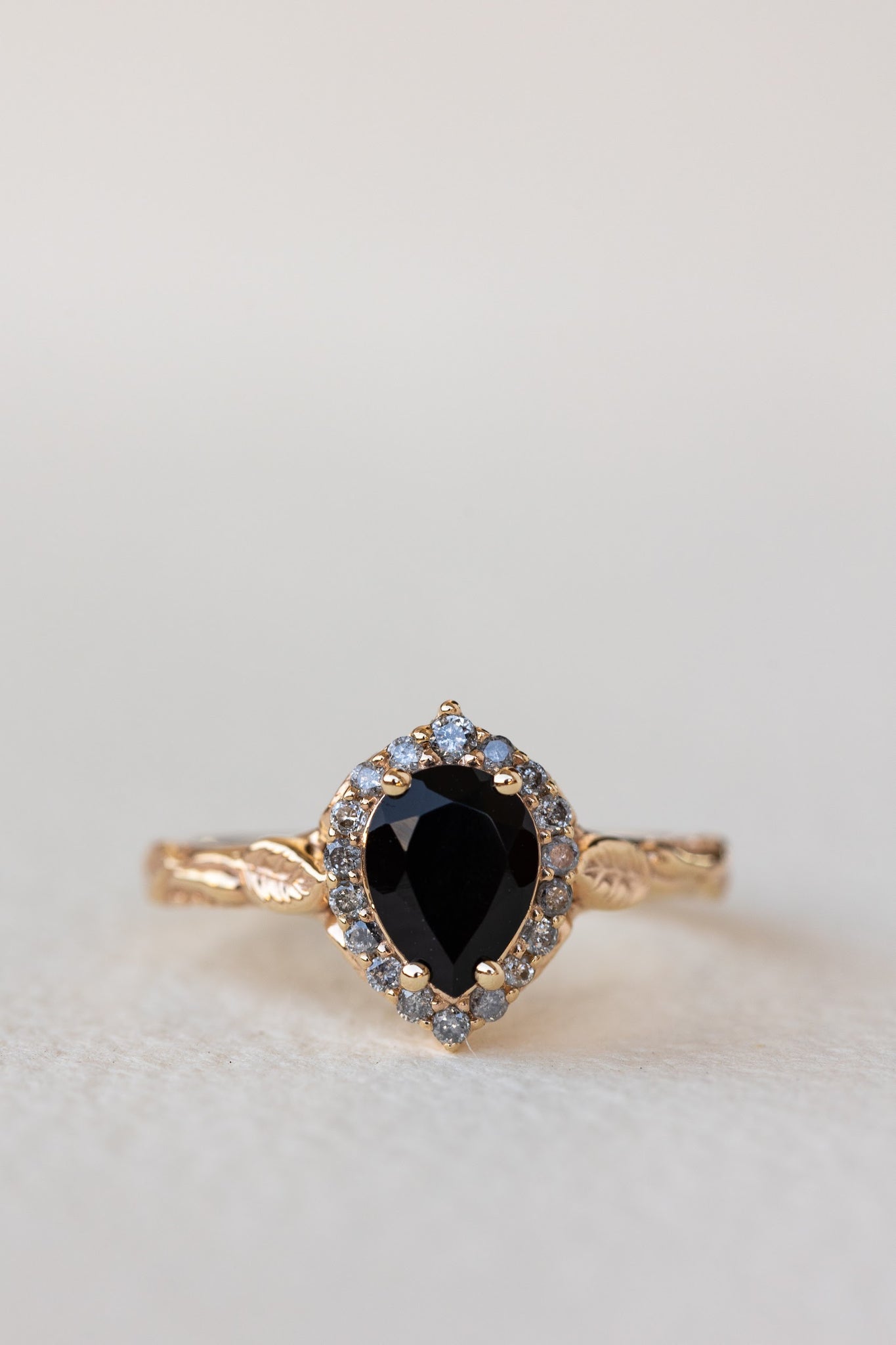 Black spinel with salt and pepper diamonds halo engagement ring / Florentina - Eden Garden Jewelry™