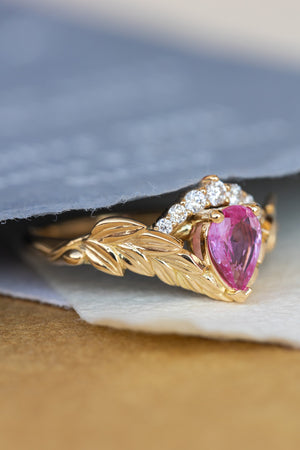 Wedding rings set for couple: palm leaf wedding band for him, Palmira crown ring set with natural pink sapphire for her - Eden Garden Jewelry™