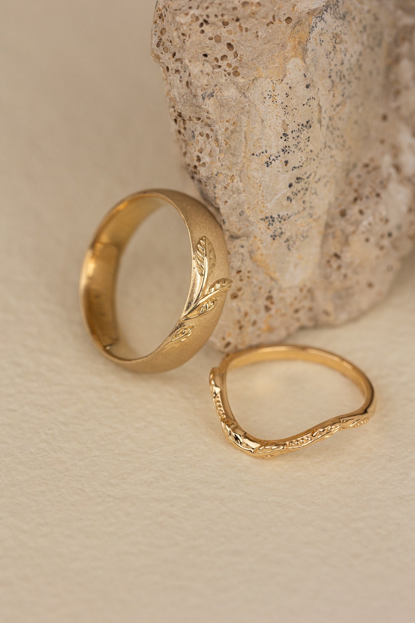 Wedding rings set for couples: satin band with branch for him, simple curved twig ring for her - Eden Garden Jewelry™