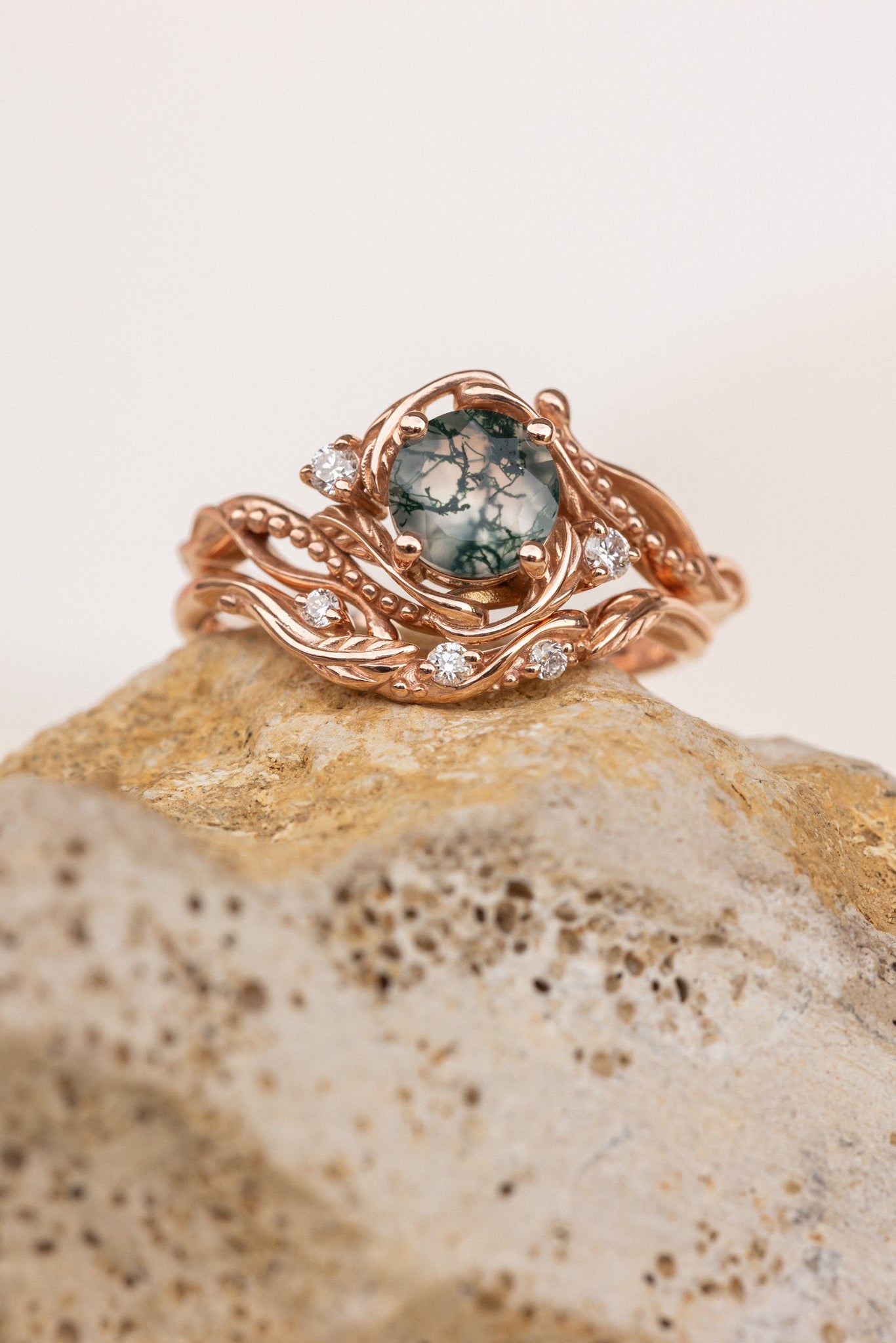 White gold bridal ring set with round moss agate and accent diamonds / Undina - Eden Garden Jewelry™