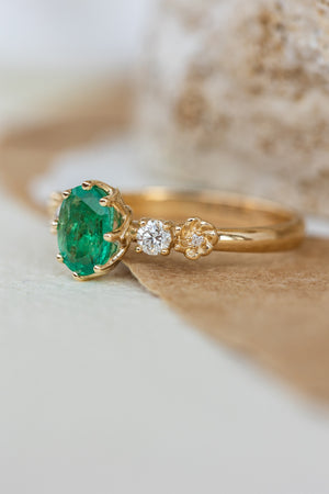 Natural oval emerald engagement ring, flower engagement ring with diamonds / Fiorella - Eden Garden Jewelry™