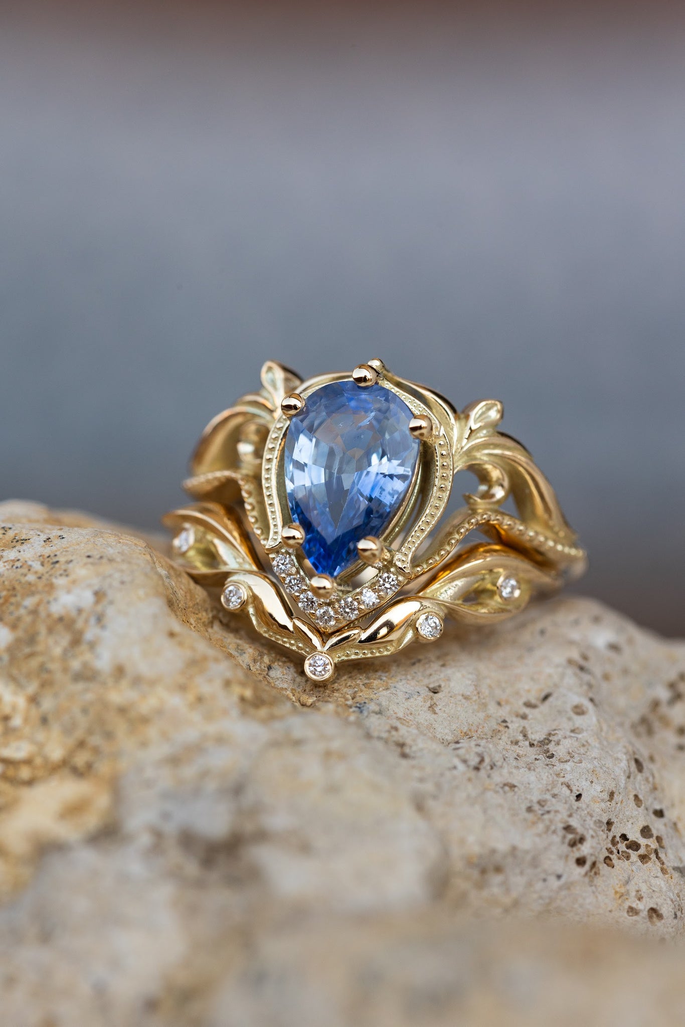 2 carat light blue sapphire engagement ring, vintage inspired gold statement ring / Lida - Eden Garden Jewelry™