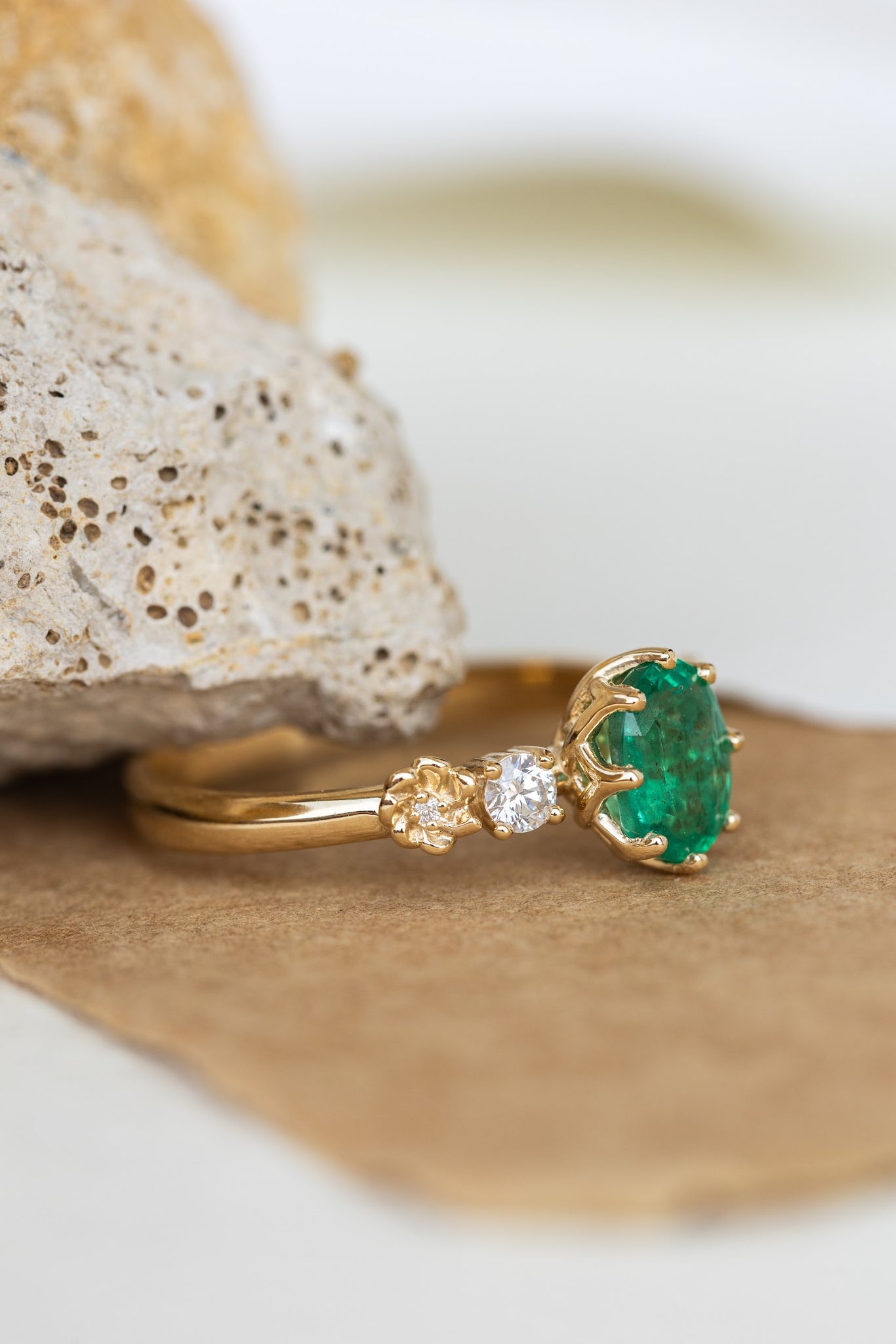 Natural oval emerald engagement ring, flower engagement ring with diamonds / Fiorella - Eden Garden Jewelry™