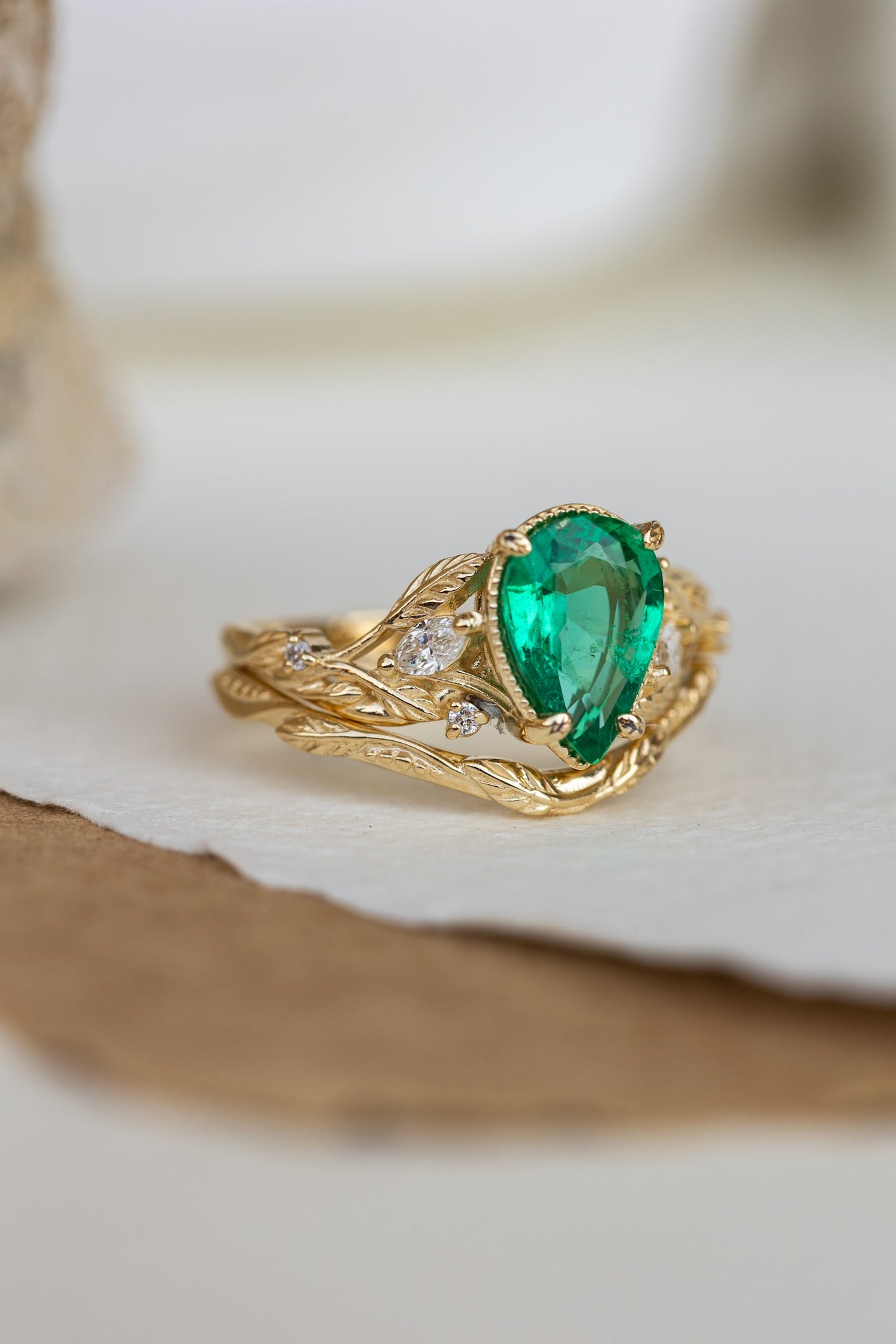 Natural emerald bridal ring set, gold leaves stacking rings with diamonds / Patricia - Eden Garden Jewelry™