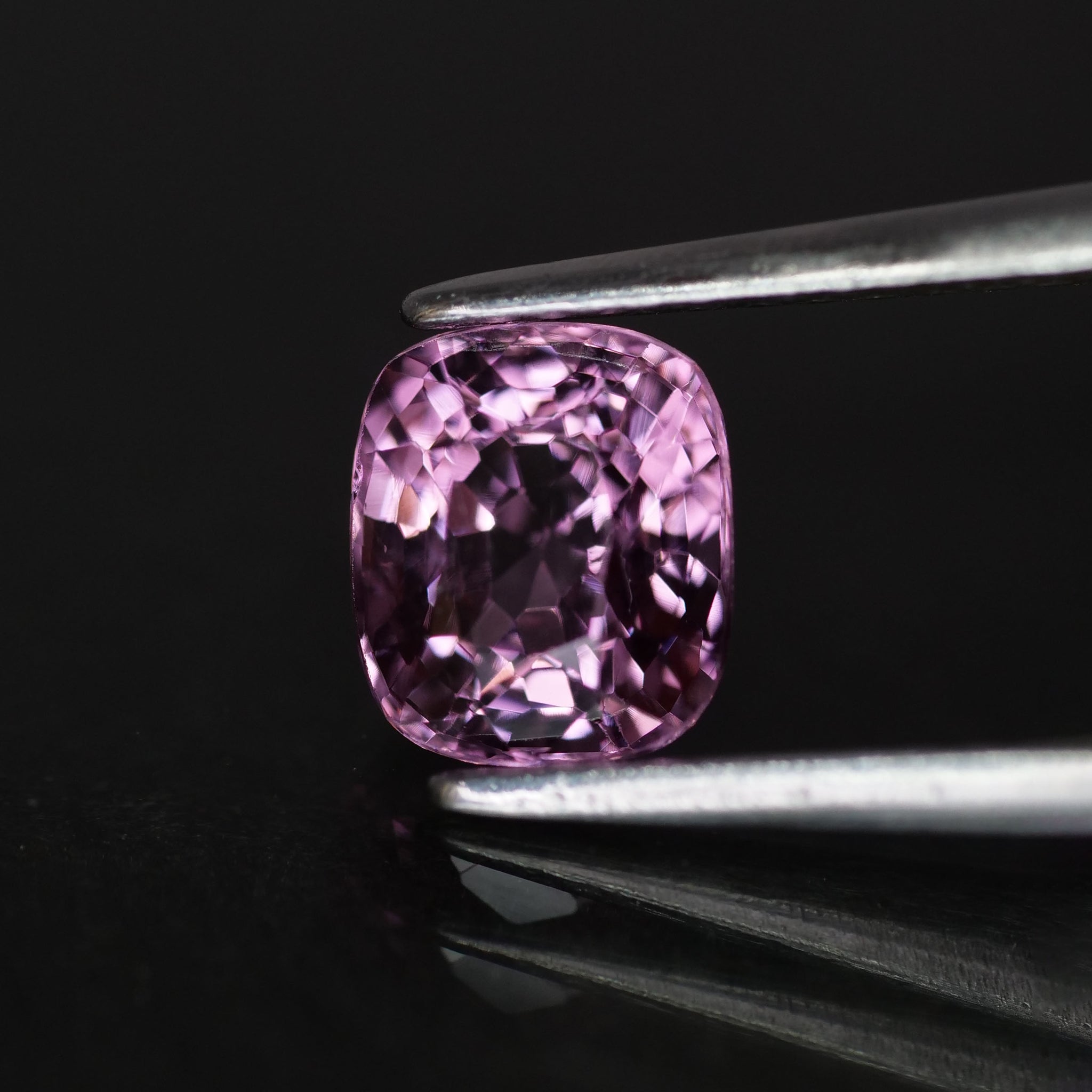 Purple Spinel | natural, cushion cut, VS, 6x5.3mm, VS, 1.12ct - Eden Garden Jewelry™