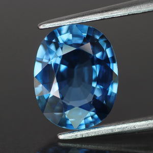 Blue Sapphire | IGI certified | natural, oval cut 9x7.5mm, VS 2.5ct - Eden Garden Jewelry™