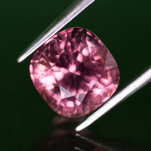 Pink Spinel | natural, candy pink color, cushion cut *7mm, VS, 2.68ct - Eden Garden Jewelry™