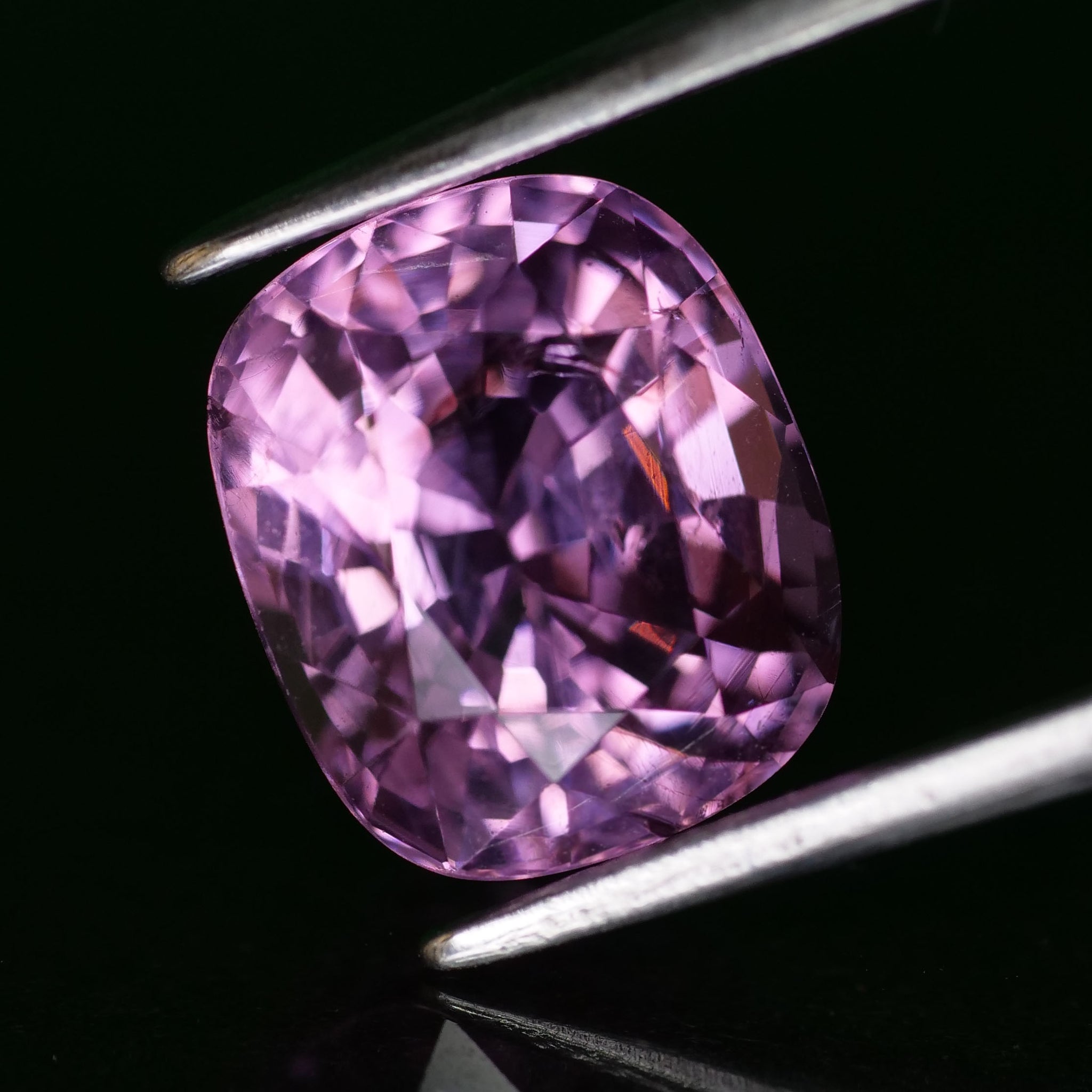 Violet Spinel | natural, cushion cut *8.5x8mm, VS, 3.12ct - Eden Garden Jewelry™