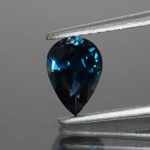 Blue Sapphire | natural, pear cut 7x5 mm, VS, 0.8ct - Eden Garden Jewelry™