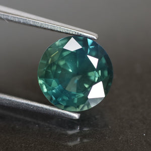 Sapphire Teal | natural, greenish blue, round cut 7.8 mm, 2.10ct - Eden Garden Jewelry™