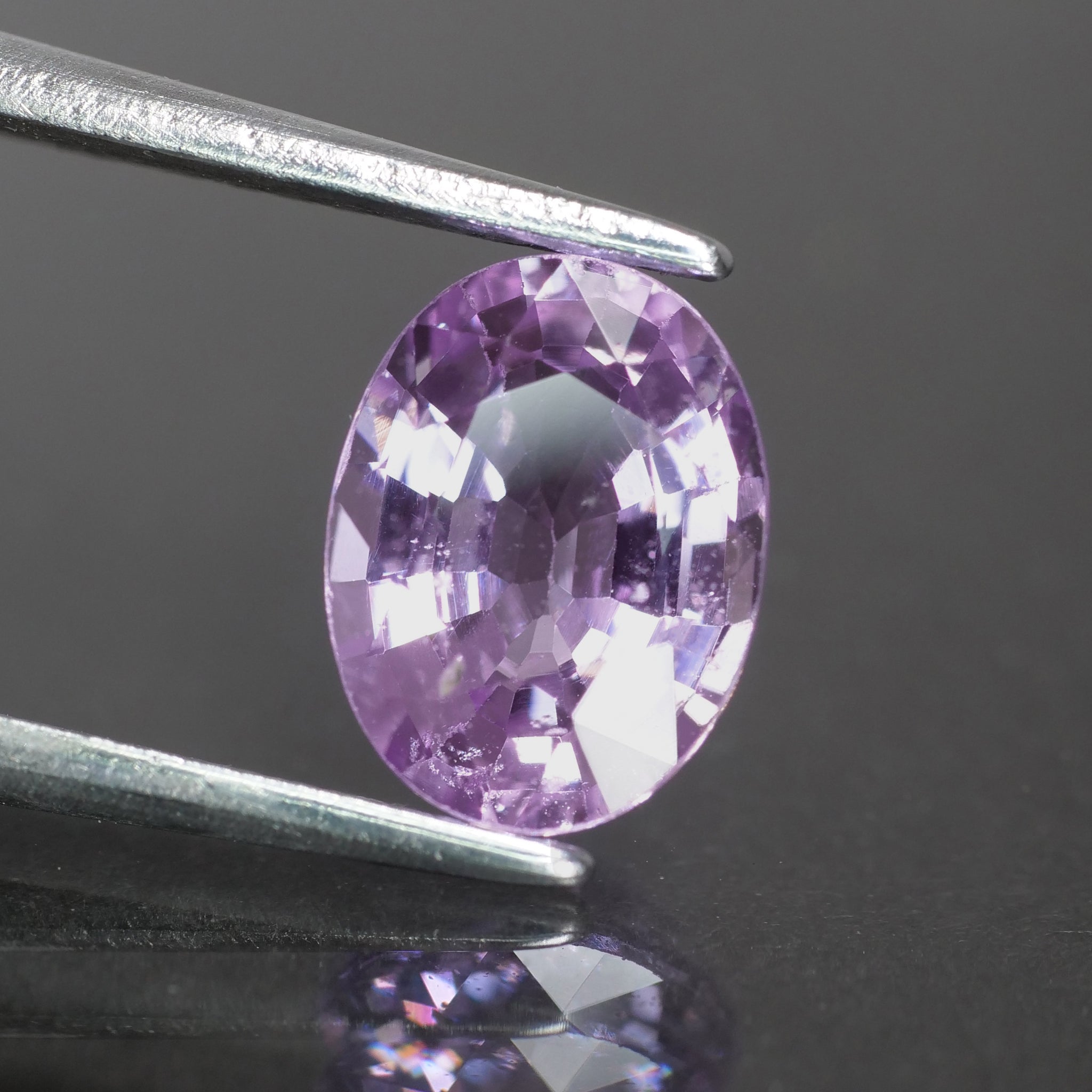 Pink Sapphire | IGI certified | natural, oval cut *8x6 mm, VS , 1.60ct - Eden Garden Jewelry™