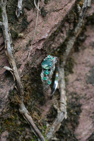 Moss agate & vivid emeralds ring / Japanese Maple