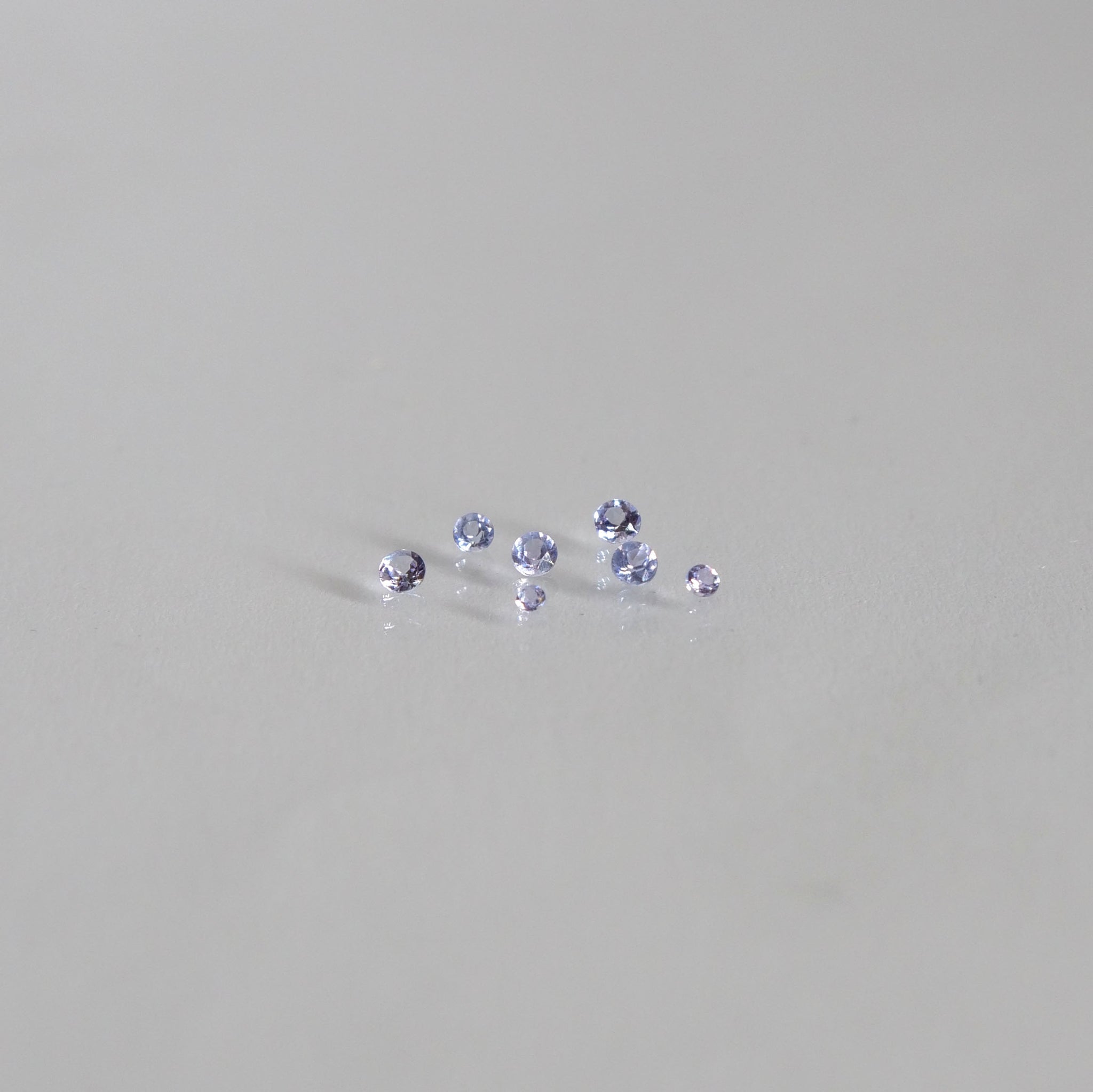 Tanzanite | round cut, lavender colour, accent stones - Eden Garden Jewelry™