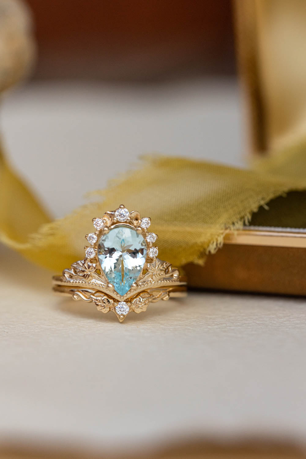 2.8 carat aquamarine bridal ring set, big pear cut engagement rings with diamond crown / Ariadne - Eden Garden Jewelry™