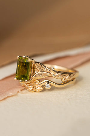 Emerald cut peridot bridal ring set, gold leaves engagement and wedding rings / Freesia - Eden Garden Jewelry™