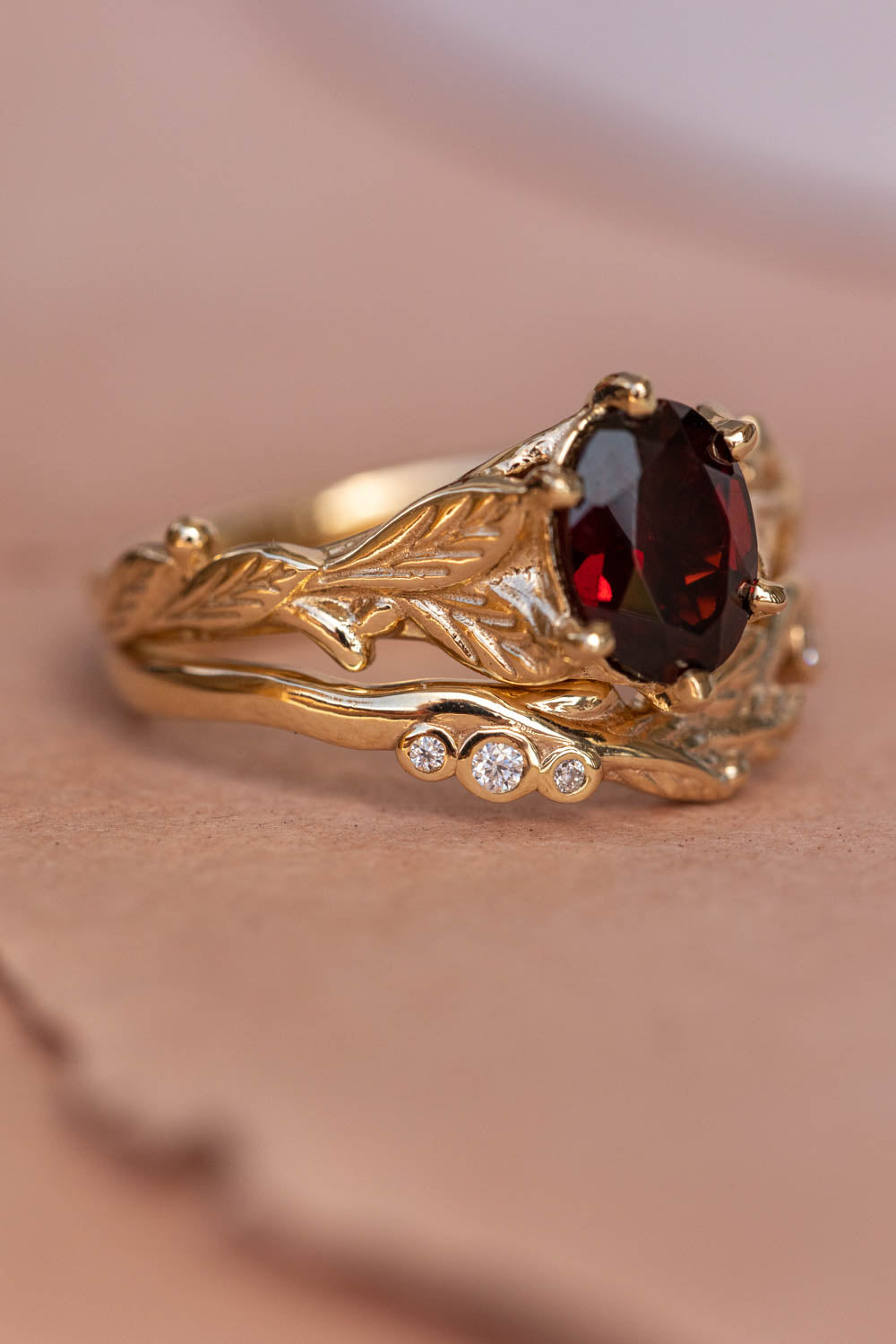 Garnet gold leaves engagement ring set, nature inspired bridal ring set / Freesia - Eden Garden Jewelry™