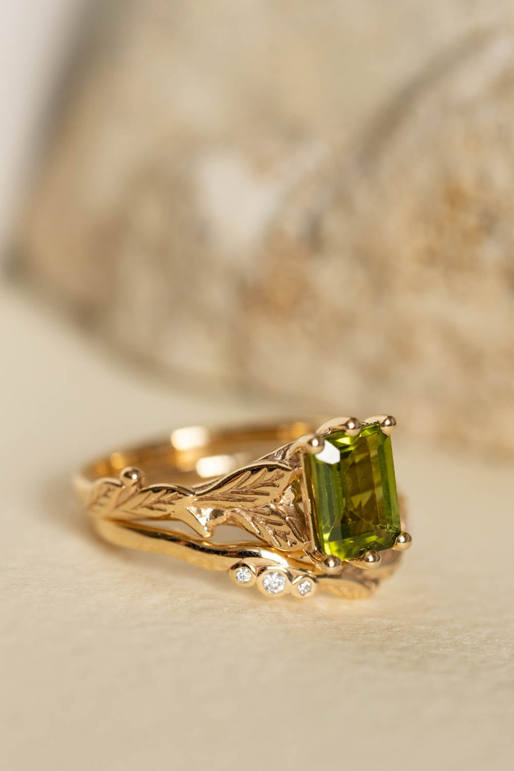 Emerald cut peridot bridal ring set, gold leaves engagement and wedding rings / Freesia - Eden Garden Jewelry™