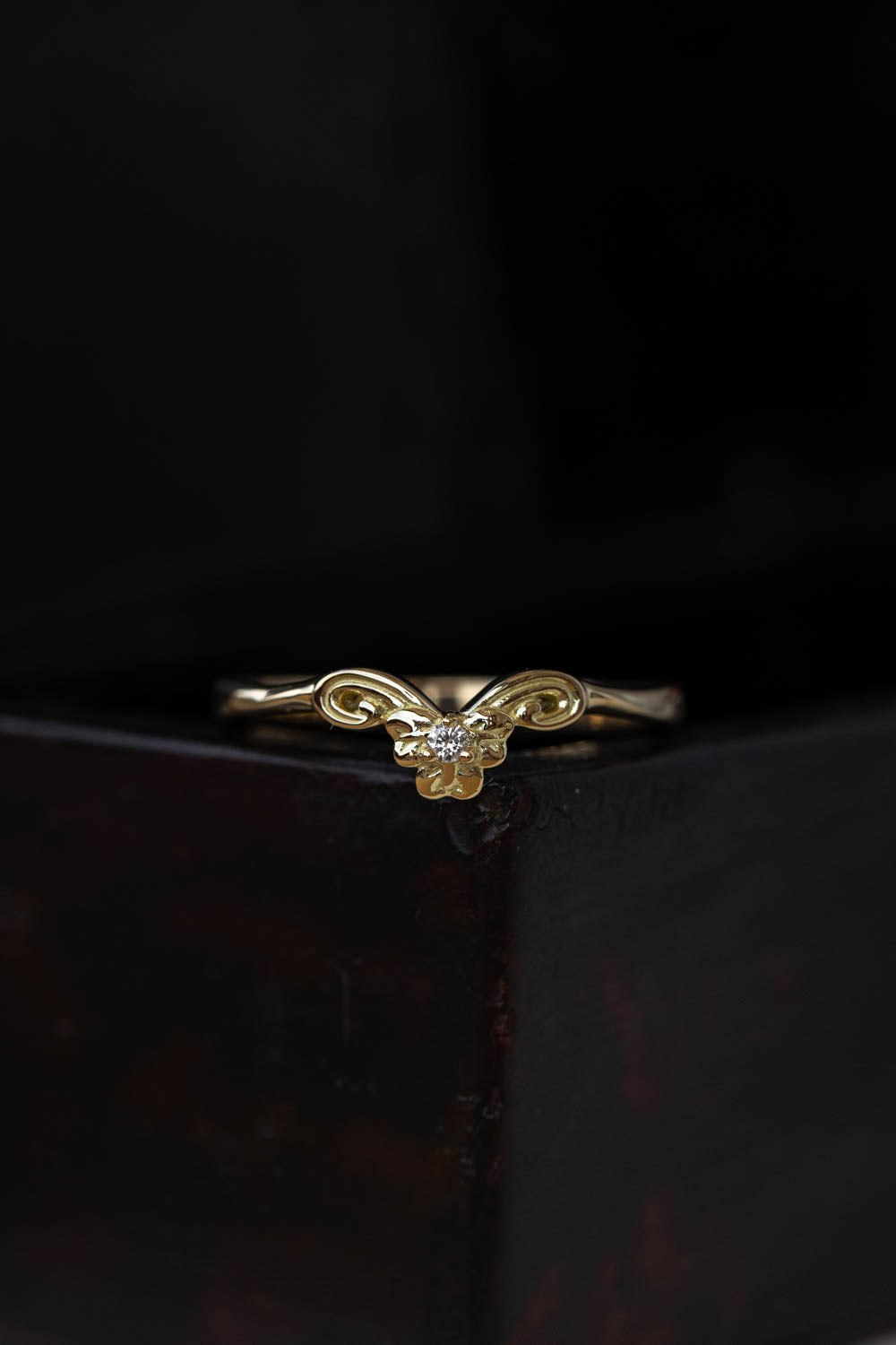 Clover leaf wedding band with diamond | Matching ring for Horta - Eden Garden Jewelry™