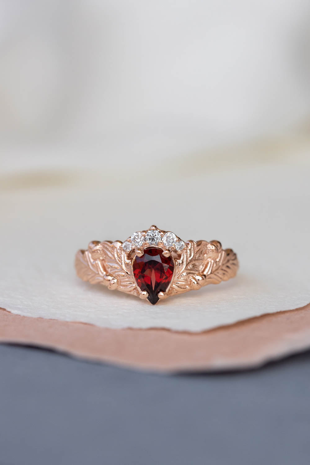 Oak leaves bridal ring set with natural garnet, nature inspired engagement and wedding rings / Royal Oak - Eden Garden Jewelry™