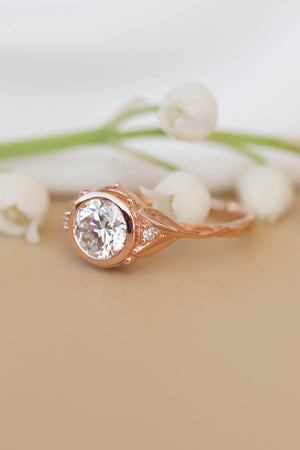 Roma | engagement ring setting with round cut gemstone in bezel 6.5 mm - Eden Garden Jewelry™