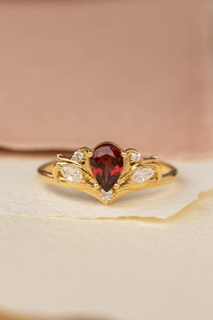 Pear shaped garnet engagement ring, alternative bridal ring set / Swanlake - Eden Garden Jewelry™