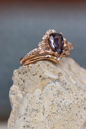 READY TO SHIP: Amelia ring in 14K rose gold, natural tanzanite 9x6 mm, moissanites, RING SIZE - 7 US - Eden Garden Jewelry™