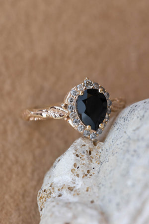 Black spinel with salt and pepper diamonds halo engagement ring / Florentina - Eden Garden Jewelry™