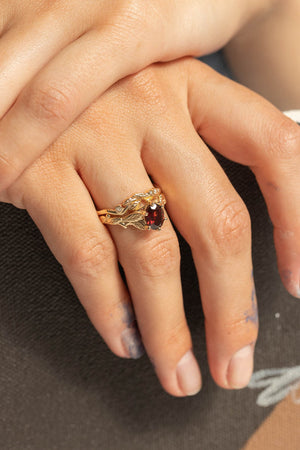 Natural garnet engagement ring, nature inspired gold engagement ring / Freesia - Eden Garden Jewelry™