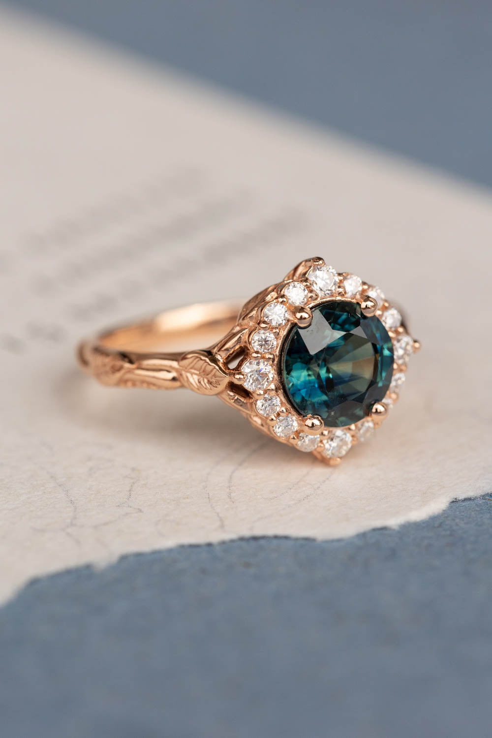 Florentina | custom engagement ring with round cut gemstone 8 mm - Eden Garden Jewelry™