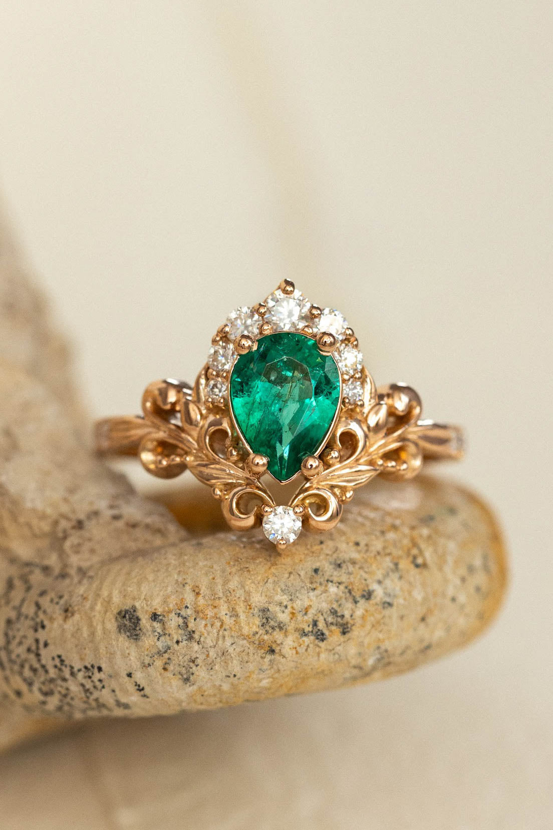 Emerald baroque style engagement ring, rose gold engagement ring with diamonds / Sophie - Eden Garden Jewelry™