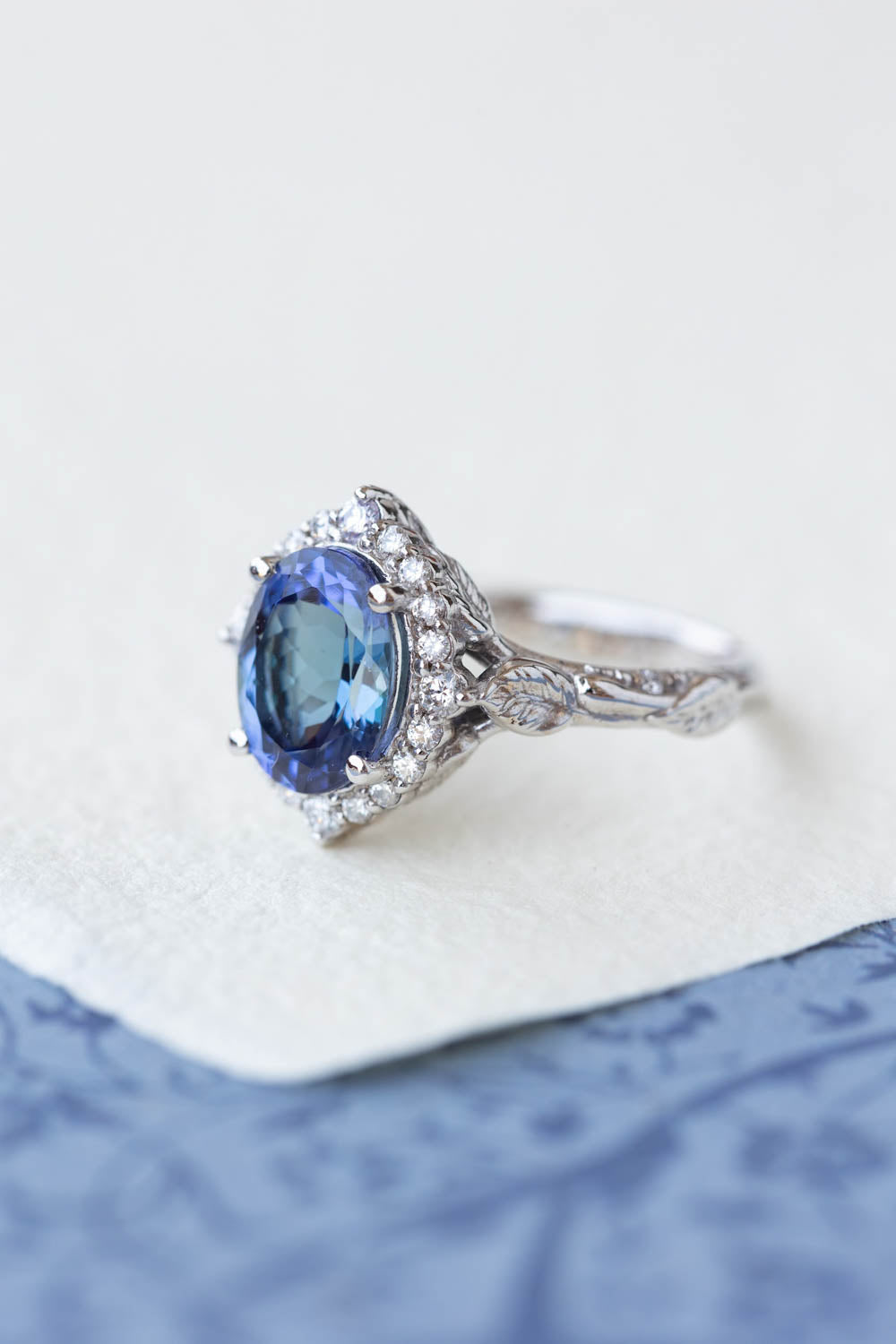 Bi-colour tanzanite engagement ring, nature inspired white gold ring with diamond halo / Florentina - Eden Garden Jewelry™