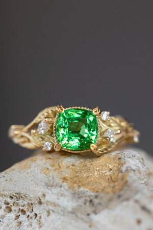 Tsavorite garnet engagement ring, gold ring with leaves and diamonds / Patricia - Eden Garden Jewelry™