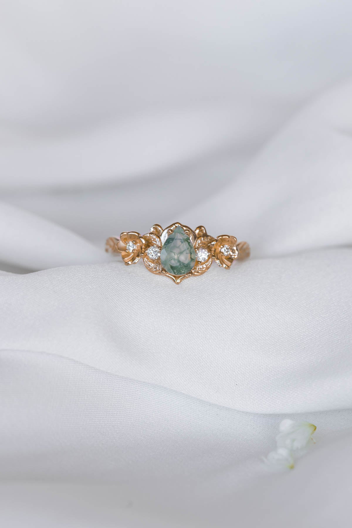 Moss agate and diamonds floral engagement ring / Adelina - Eden Garden Jewelry™