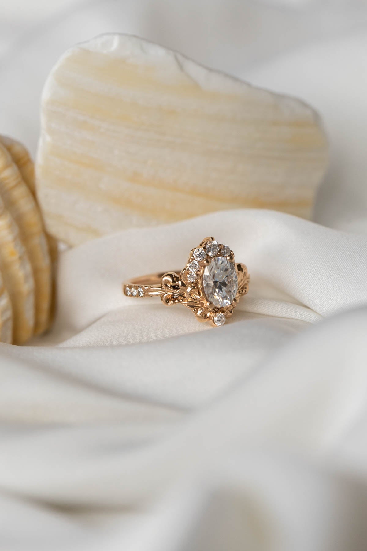 Oval lab grown diamond engagement ring, rose gold ring with diamond halo / Sophie - Eden Garden Jewelry™