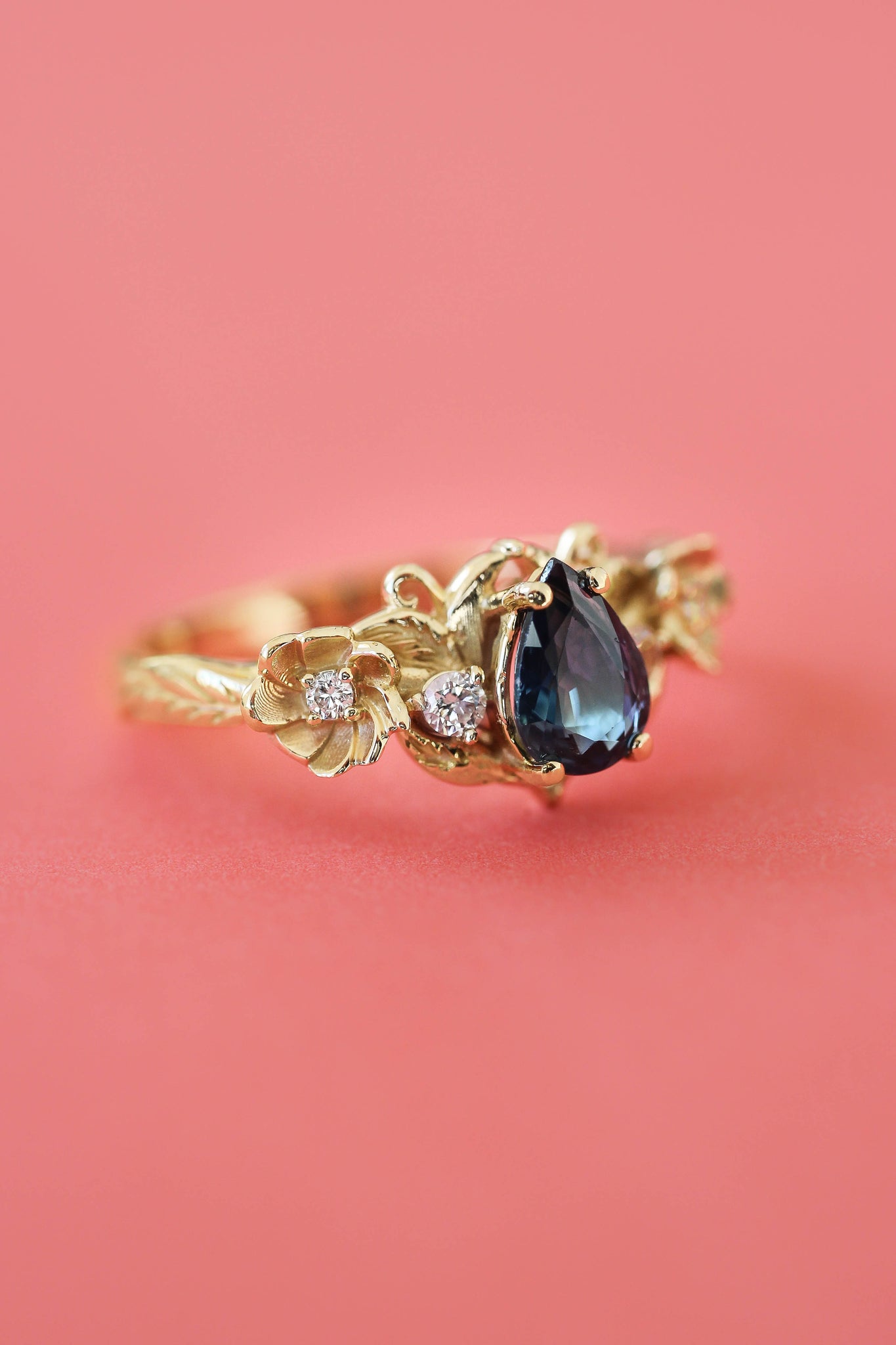 Blue sapphire and diamonds ring, flower engagement ring / Adelina - Eden Garden Jewelry™