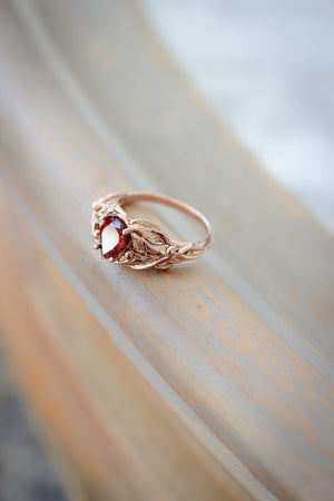 Red garnet engagement ring, leaves ring / Viola - Eden Garden Jewelry™