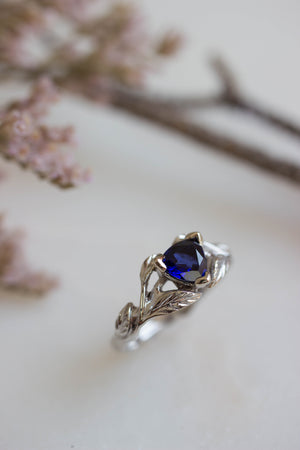 Trillion cut sapphire ring / Clematis - Eden Garden Jewelry™