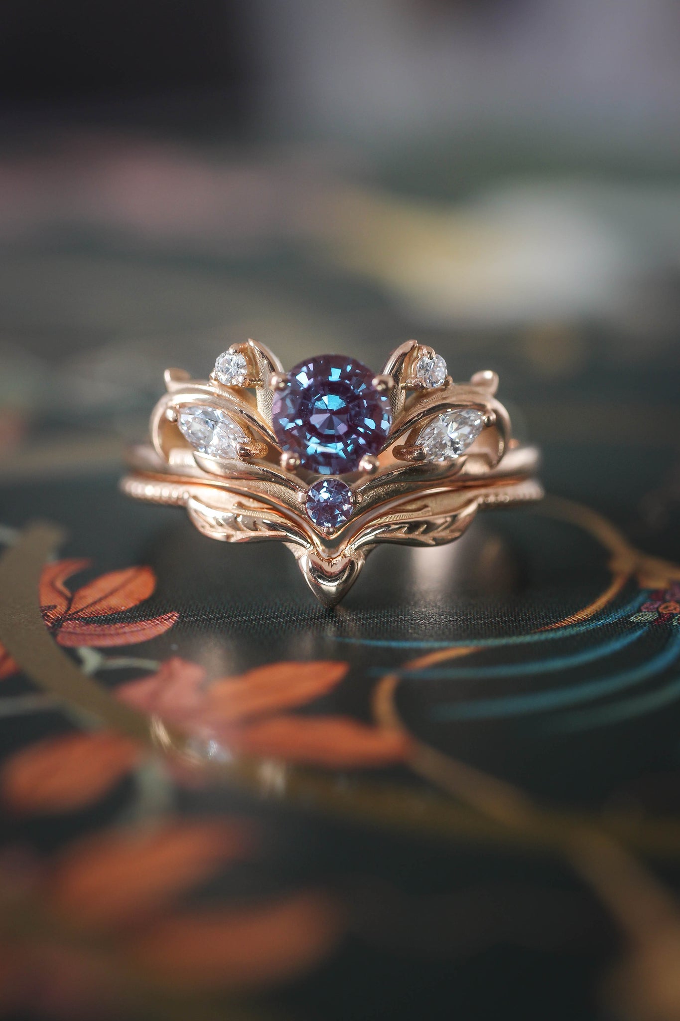 Bridal ring set with alexandrite / Swanlake - Eden Garden Jewelry™