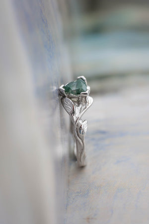 Trillion cut moss agate ring / Clematis - Eden Garden Jewelry™