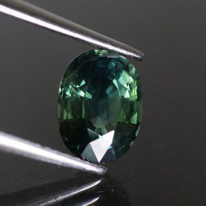 Sapphire | natural, dark teal (greenish blue), oval cut 8x6 mm, IF, 1.68 ct, Thailand - Eden Garden Jewelry™