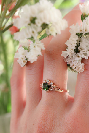 Green tourmaline and diamonds engagement ring / Ariadne - Eden Garden Jewelry™