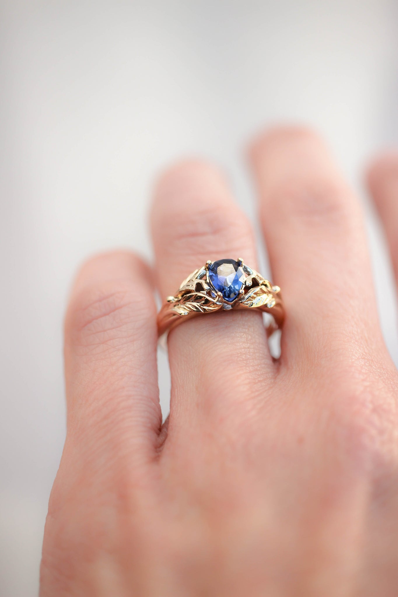 Blue lab sapphire ring, gold leaves engagement ring / Wisteria - Eden Garden Jewelry™