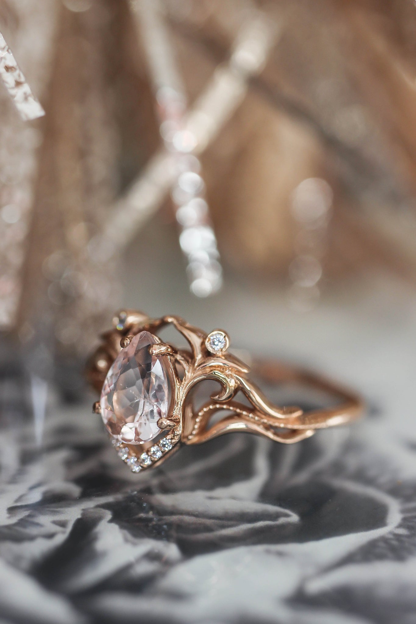 Morganite and diamonds bridal ring set / Lida - Eden Garden Jewelry™