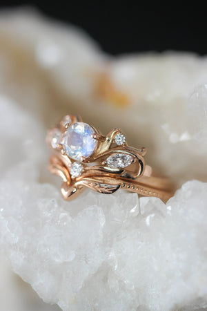 Bridal ring set with rainbow moonstone / Swanlake - Eden Garden Jewelry™