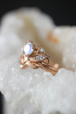 Moonstone and moissanites bridal ring set / Swanlake - Eden Garden Jewelry™