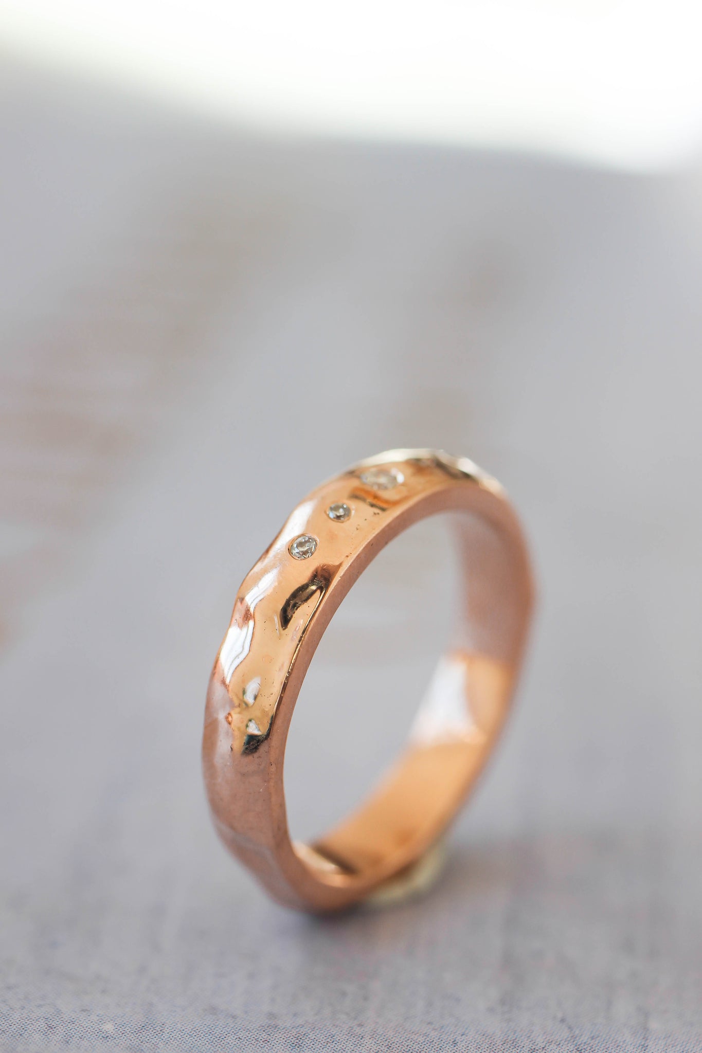 Organic wedding band with five diamonds, unisex ring - Eden Garden Jewelry™