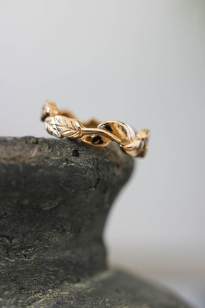 Bold leaves wedding band for man, nature ring for him - Eden Garden Jewelry™