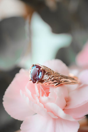 Bridal ring set with alexandrite and diamonds / Wisteria - Eden Garden Jewelry™